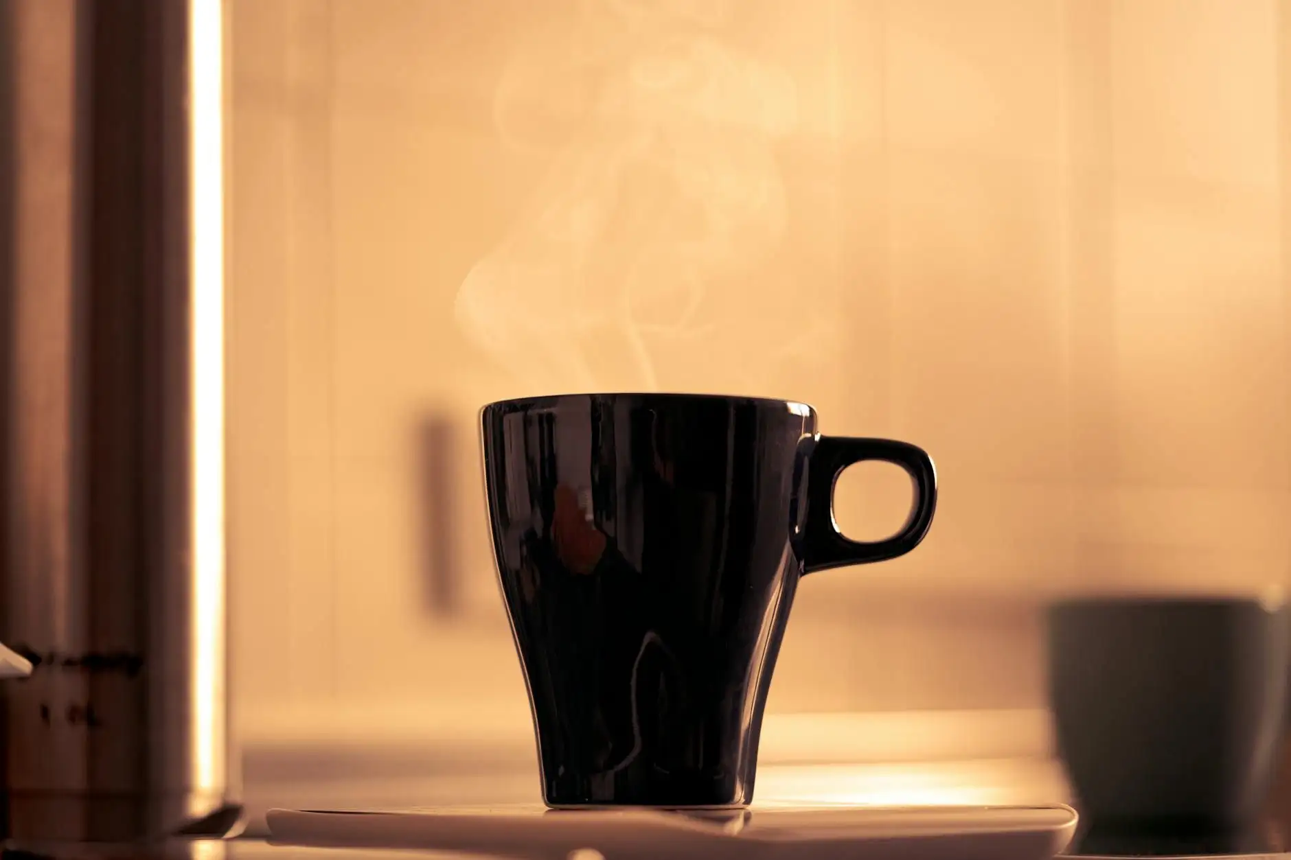 Gift ideas for heavy coffee drinkers: balancing sleep and relaxation