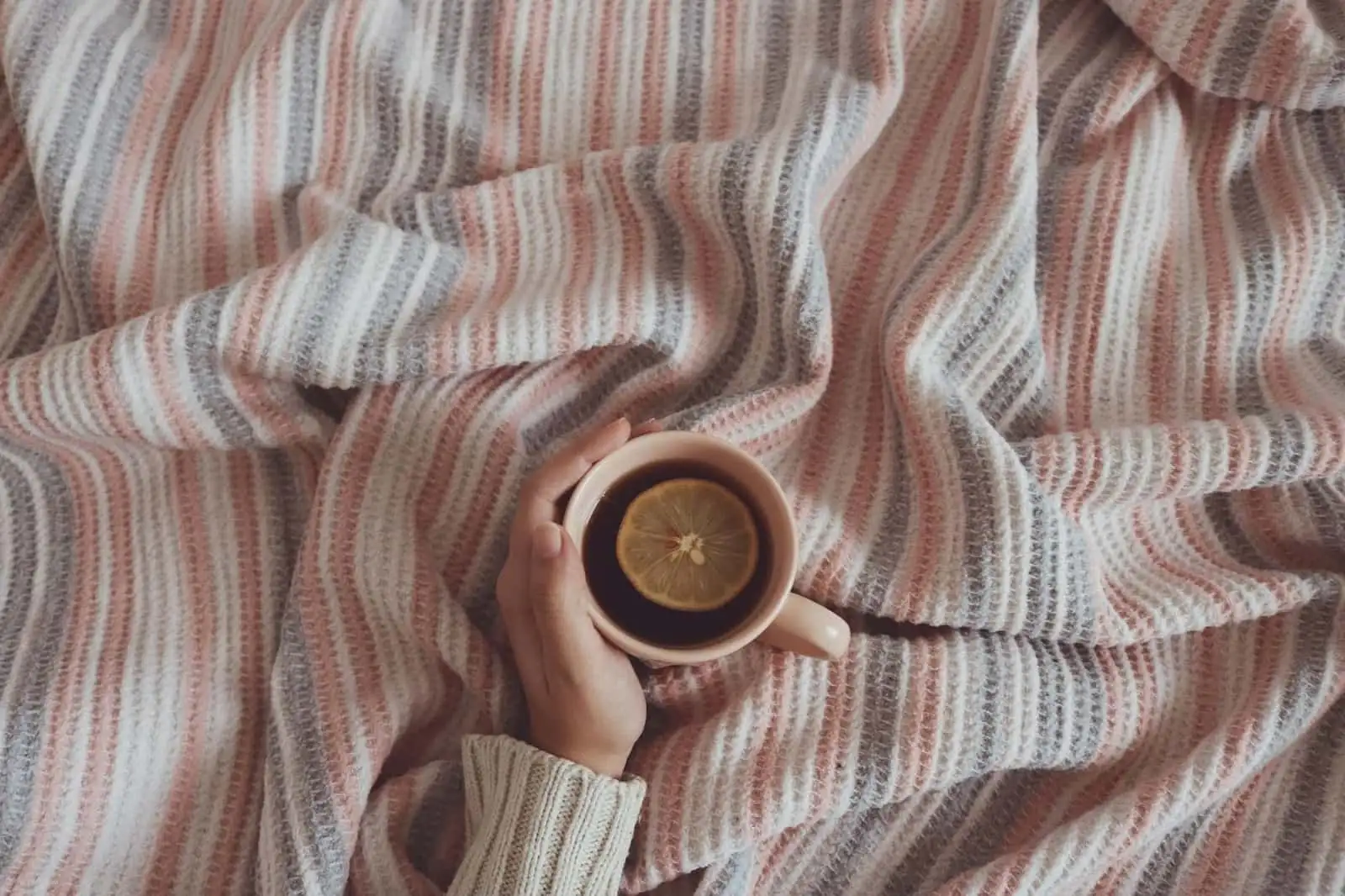 Taking care of yourself in winter: five dimensions to maintain